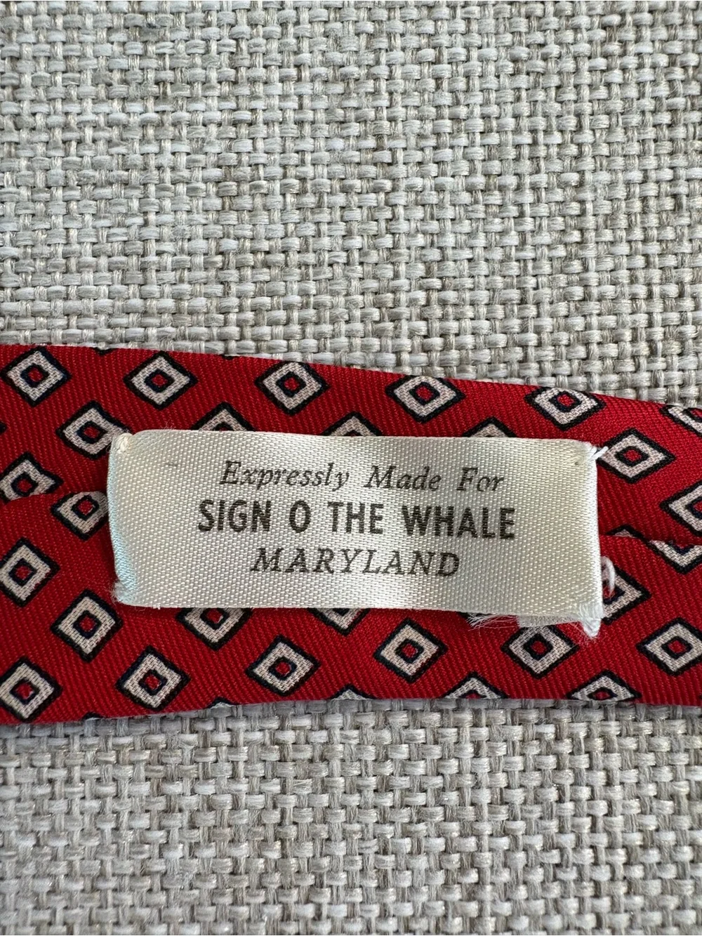 Vintage Atkinsons Irish Silk Tie Red Geometric Made Ireland 3” Sign O’ Whale